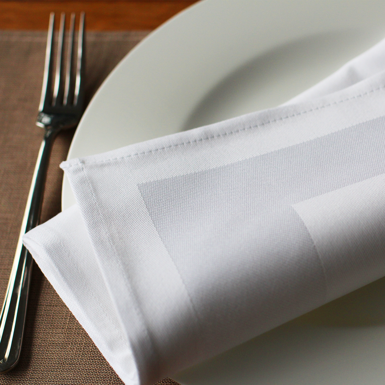 Stoffservietten mit Atlasstreifen 40x40 Stoffservietten mit Atlasstreifen 40x40