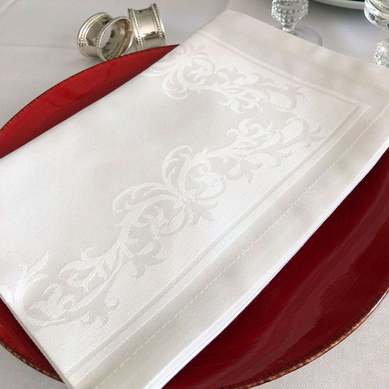 Damast-Servietten Konstanze weiß 50x50 Damast-Servietten Konstanze weiß 50x50